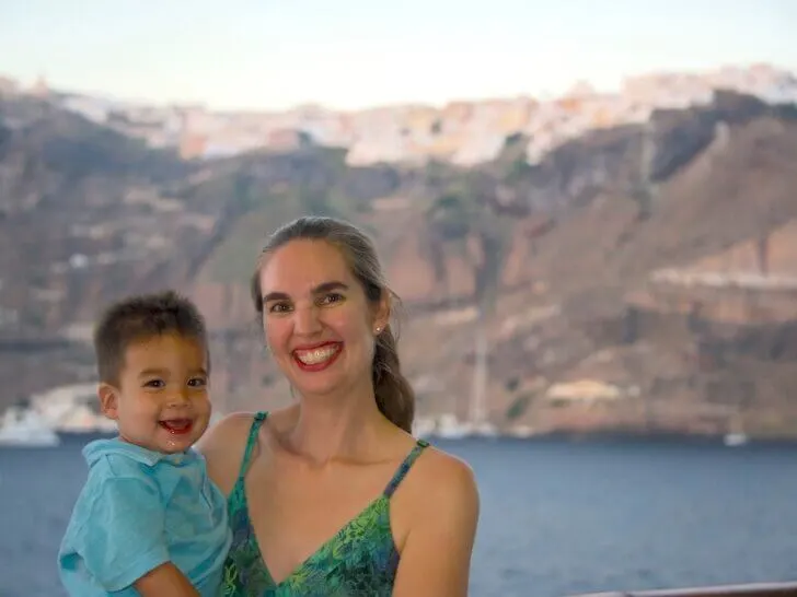 Check out the best tips for planning cruises with toddlers from top family travel blog Marcie in Mommyland. Image of a mom and toddler on a Royal Caribbean Cruise.