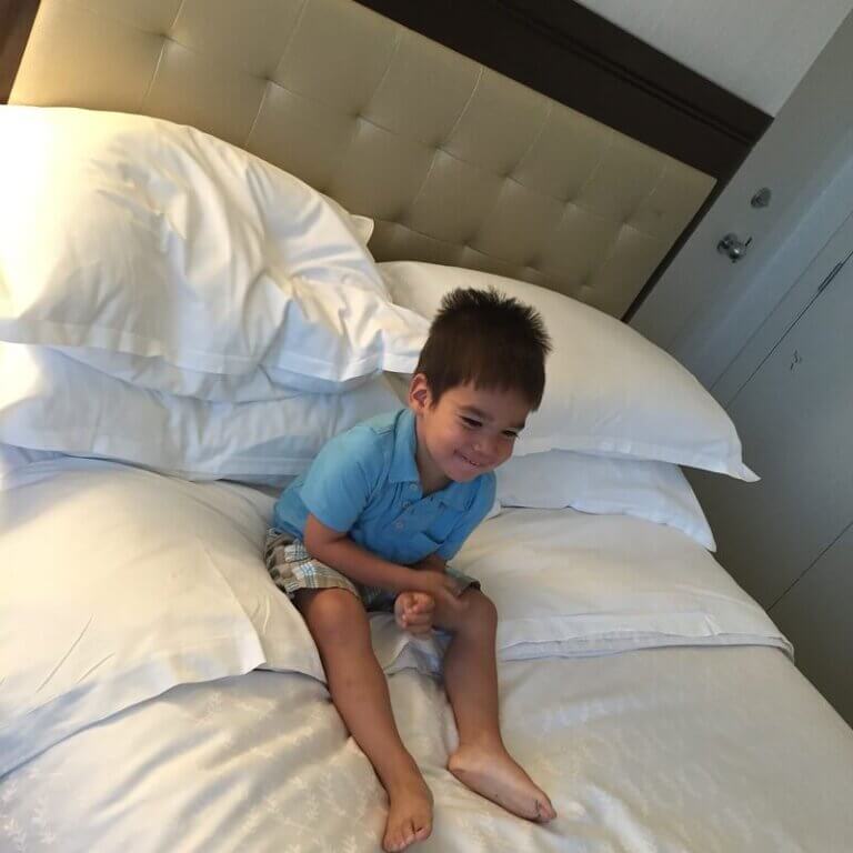 Honest Review of the Sheraton Wall Centre Hotel in Vancouver, BC