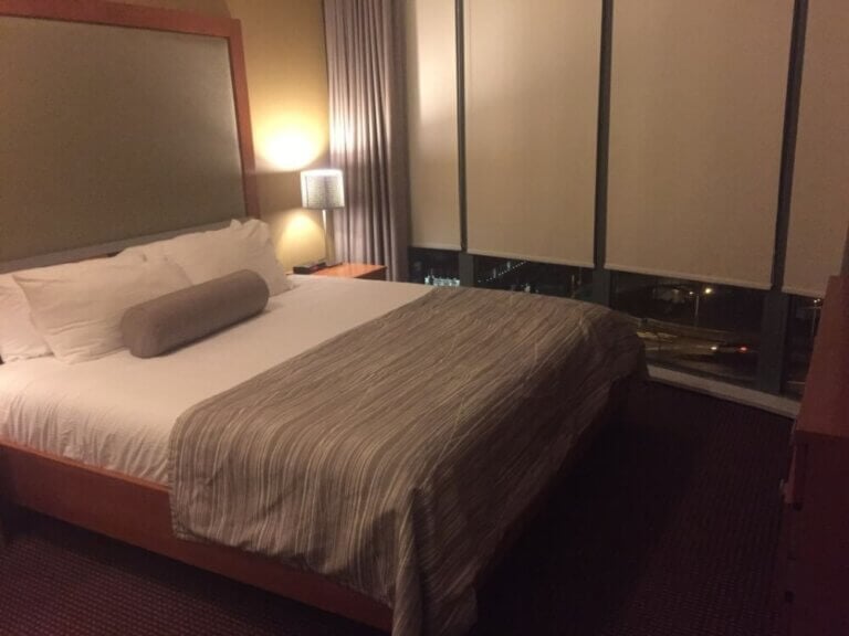 Honest Review of the Executive Hotel Vintage Park in Vancouver