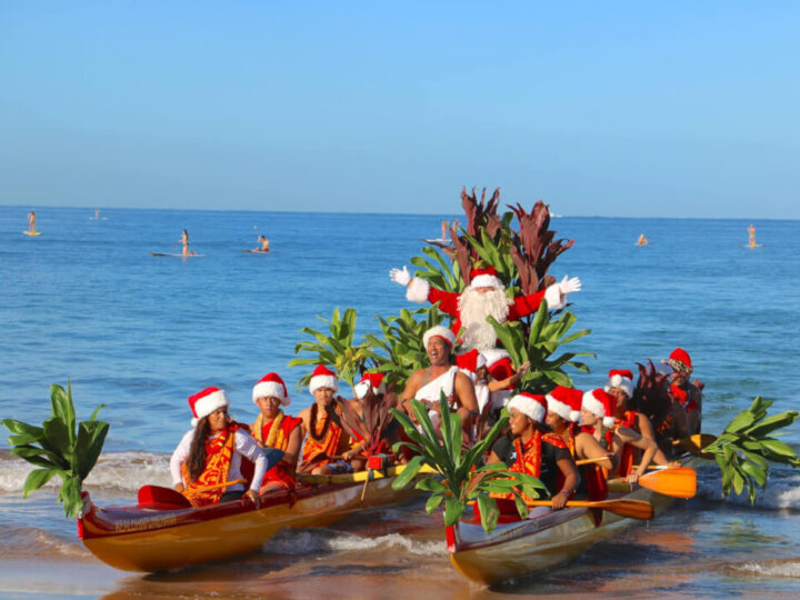 The Best Experiences for Families Celebrating the Holidays in Hawaii