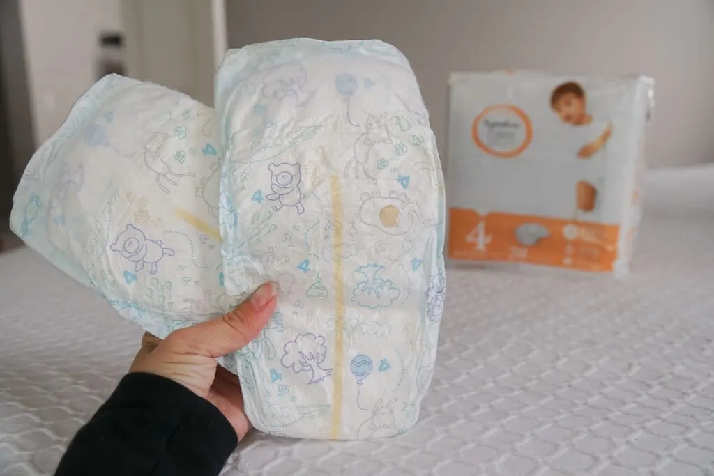 Photo of Signature Care diapers, which feature a wetness indicator and are great for flying with a baby or toddler #diaper #babyproducts #signaturecare #signaturecarediapers #safeway #albertsons