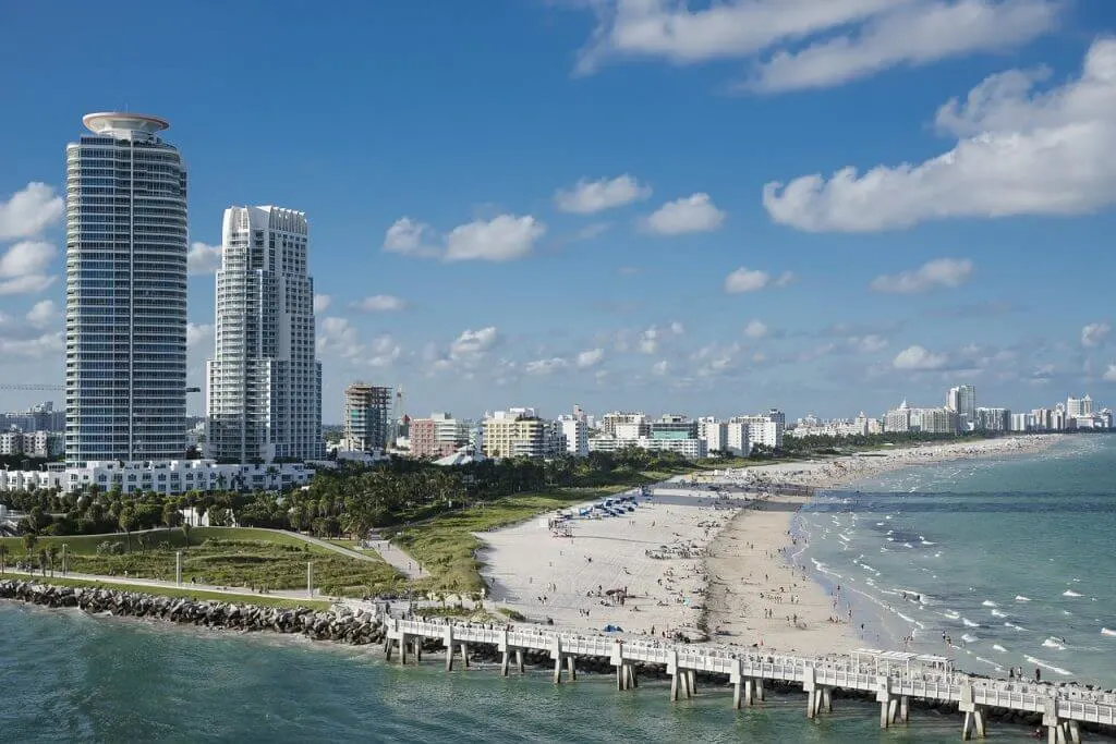 Photo of Miami, Florida, a top babymoon destination in the U.S. #babymoon #miami #florida #southbeach #travelwhilepregnant
