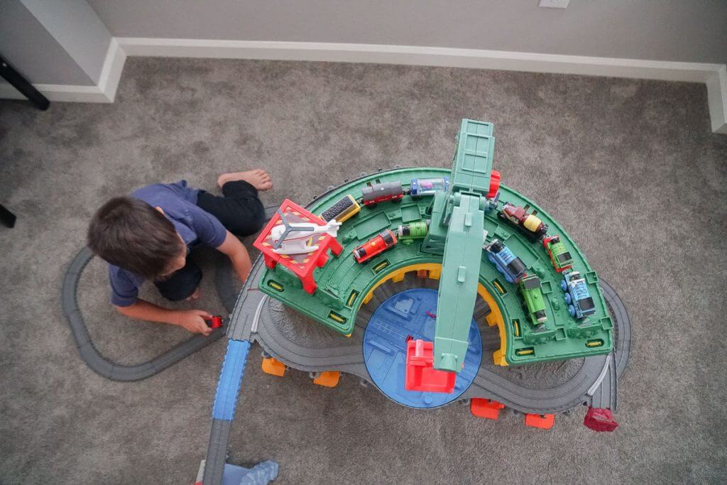 Photo of the Thomas Super Station, a train set that makes a great holiday gift for preschoolers #thomassuperstation #trainset #toys