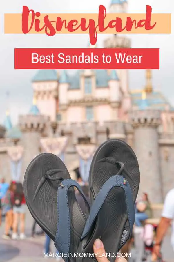 Looking for the best shoes for Disneyland? Find out where to find custom sandals and insoles to keep your feet happy all day long to maximize your Disneyland vacation! Click to read more or pin to save for later. www.marcieinmommyland.com #disneyland #disneysmmc #DisneyMoms | Wiivv Custom Sandals: the Best Shoes for Walking Around Disneyland featured by top Disney blogger, Marcie in Mommyland