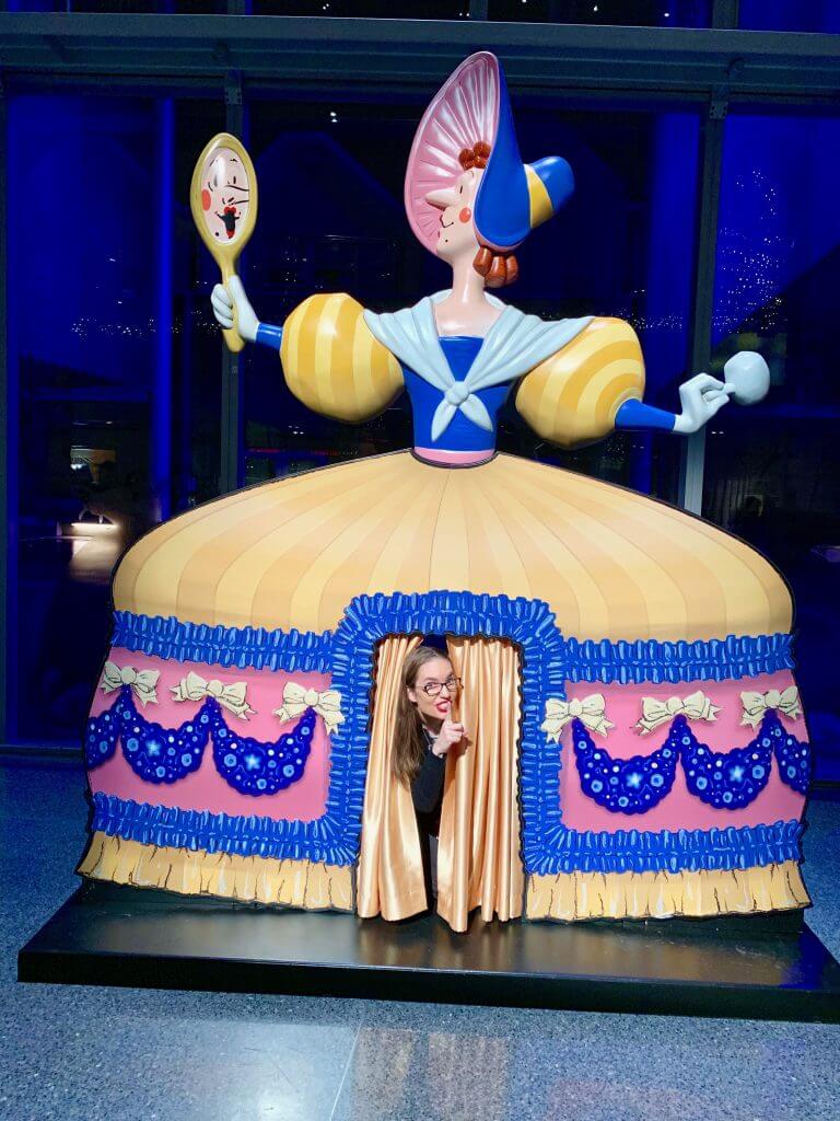Photo of Mother Ginger photo op at Pacific Northwest Ballet in Seattle #pnb #pacificnworthwestballet #thenutcracker #motherginger