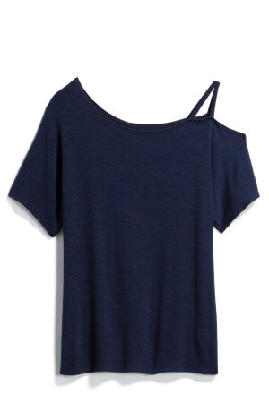 This trendy top for women was part of my Summer 2019 Stitch Fix box.