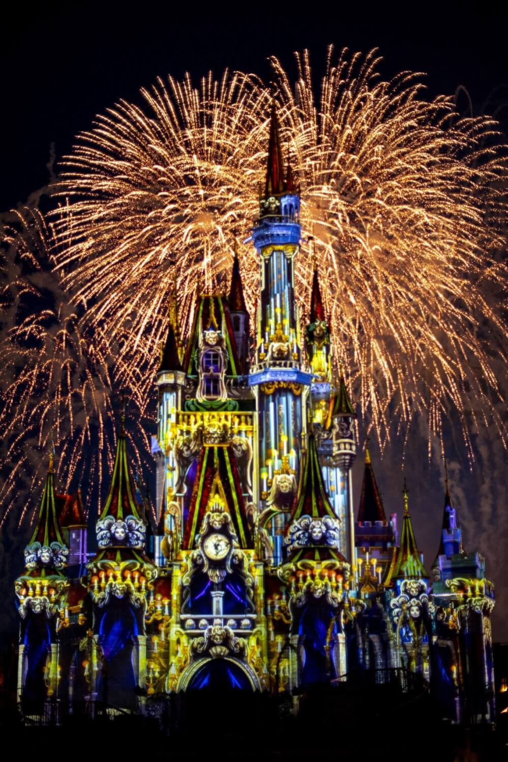 12 Best Halloween Vacations for Families (2023)