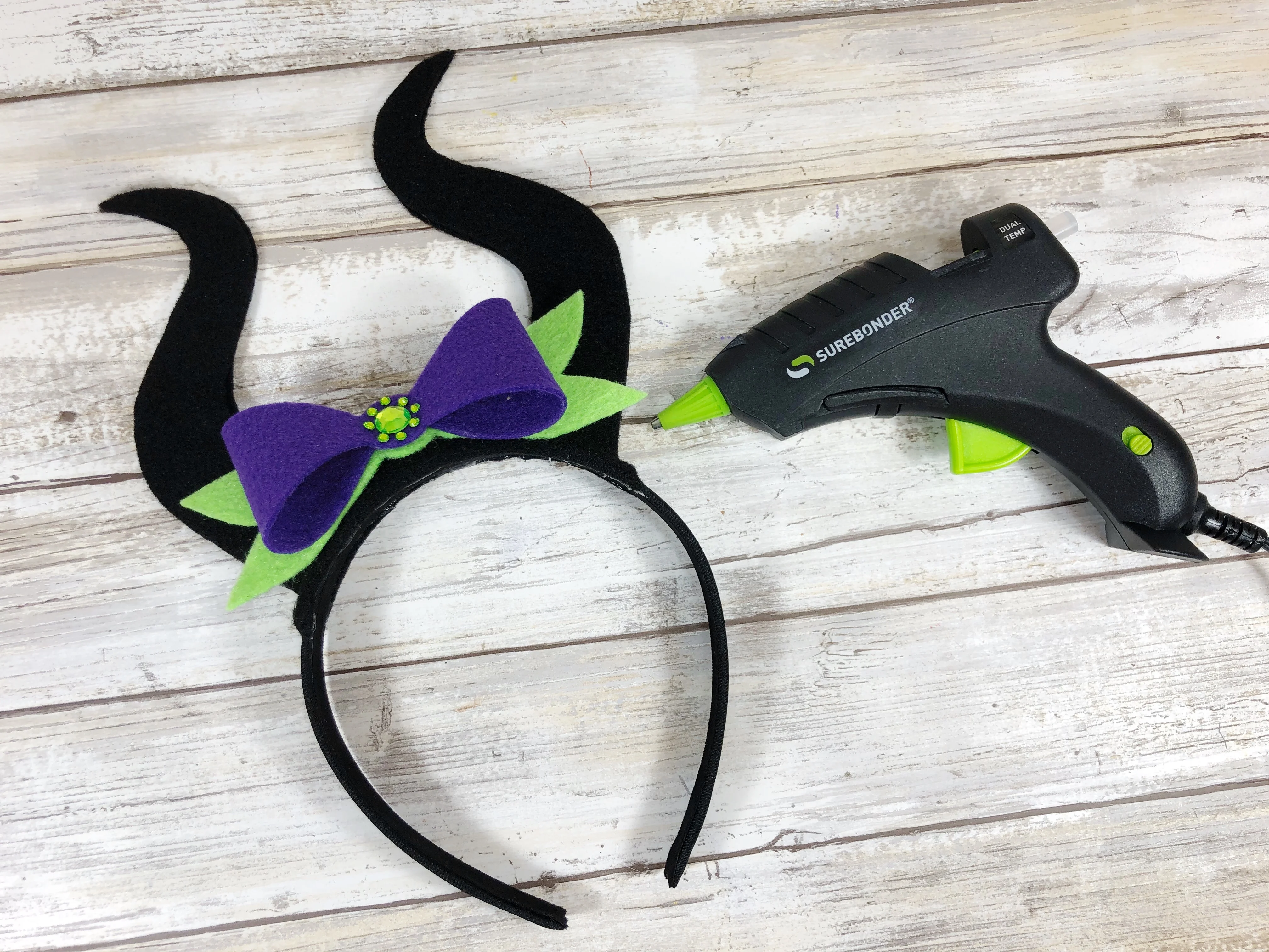 DIY Maleficent headband tutorial featured by top US Disney blogger, Marcie and the Mouse | Final version of the Disney DIY Maleficent Felt Headband tutorial