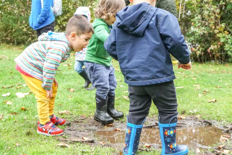 Tinkergarten offers outdoor classes for kids all over the United States