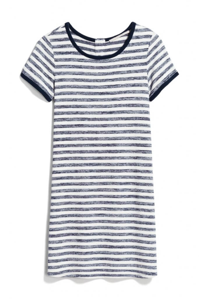 Stitch Fix Unboxing & Try On: August 2020 featured by top Seattle lifestyle blogger, Marcie in Mommyland: image of Market & Spruce Britta T-Shirt Dress