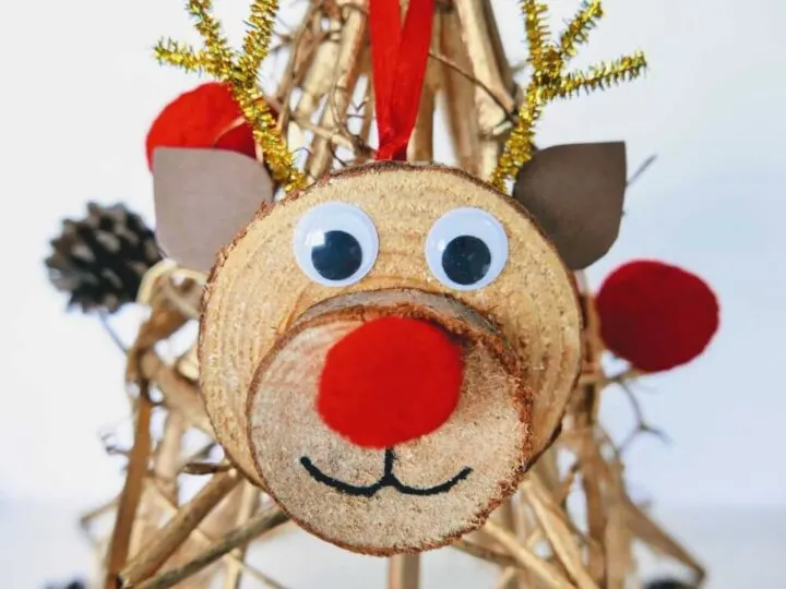 Learn how to make this adorable DIY Reindeer Ornament from top Seattle lifestyle blog Marcie in Mommyland