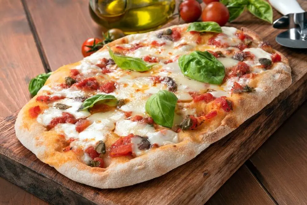 Image of a Roman-style pizza in Rome Italy