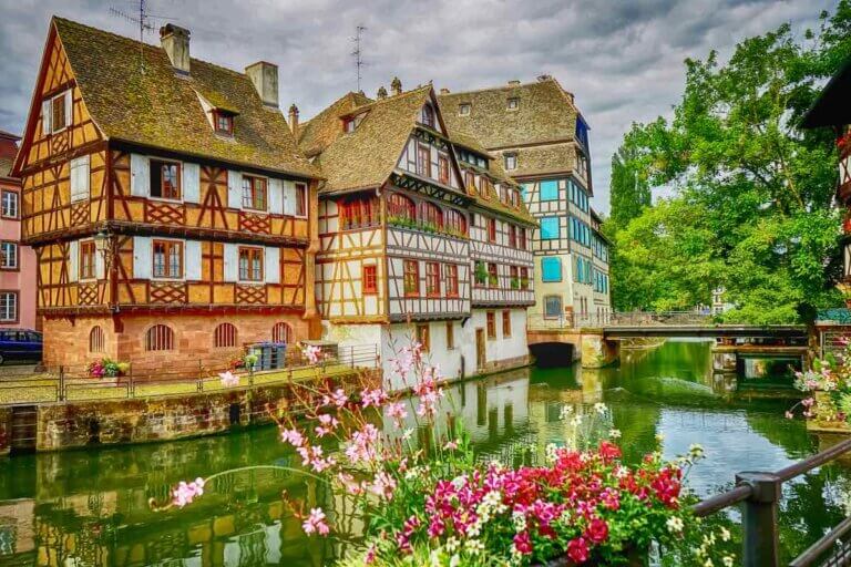15 Amazing Day Trips from Paris by Train You Can’t Miss