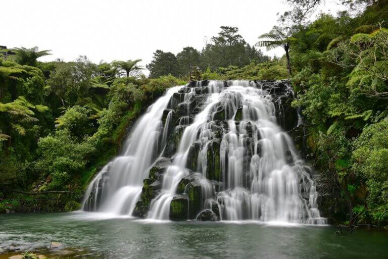 Check out the 10 best New Zealand Waterfalls. Image of Owharoa Falls is a staircase falls in Karangahake Gorge in New Zealand
