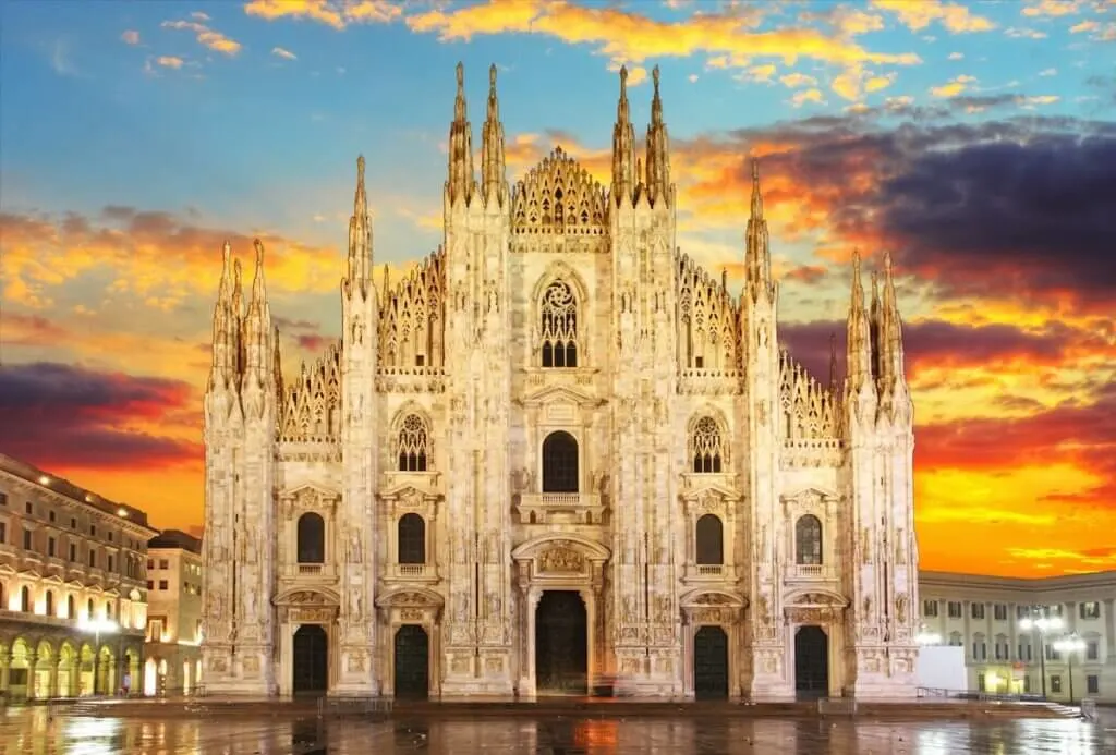 Image of the Duomo in Milan, Italy
