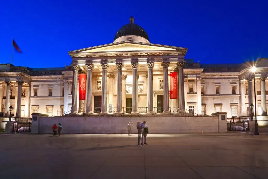 Night shot of The national gallery, London, UK.
