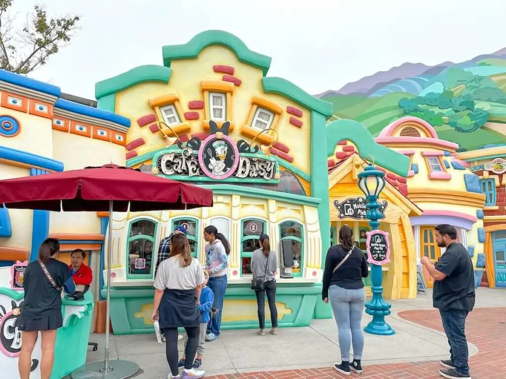 Image of Cafe Daisy at Toontown