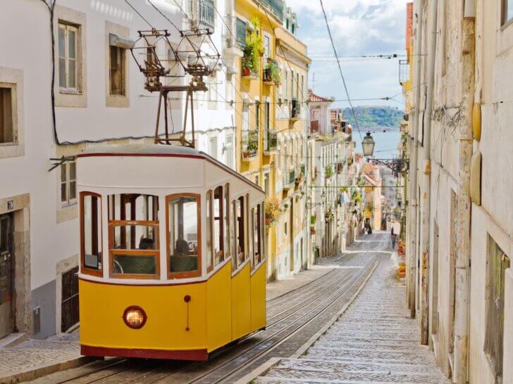 13 Perfect Portugal Travel Tips for First-Timers