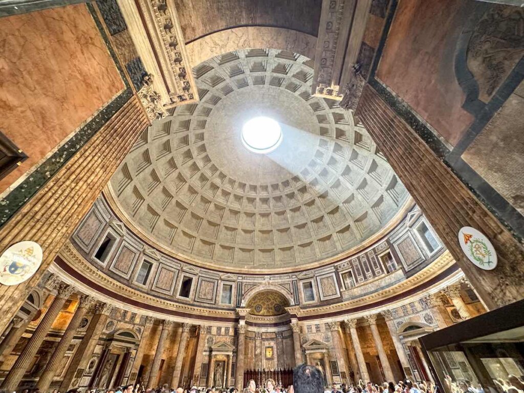 Image of the ceiling of the Pantheon in Rome Italy