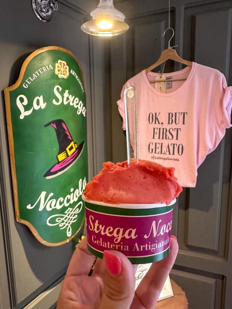 Image of gelato at La Strega Nocciola in Florence Italy