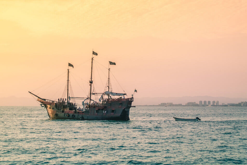 Image of a pirate ship in Puerto Vallarta Mexico