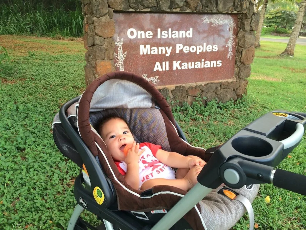 Image of a baby in a stroller in Hawaii. Photo credit: Marcie Cheung of Marcie in Mommyland