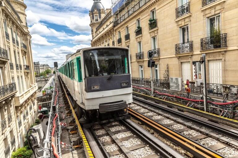 Find out how to get to Disneyland Paris from Central Paris. Image of a train in Paris