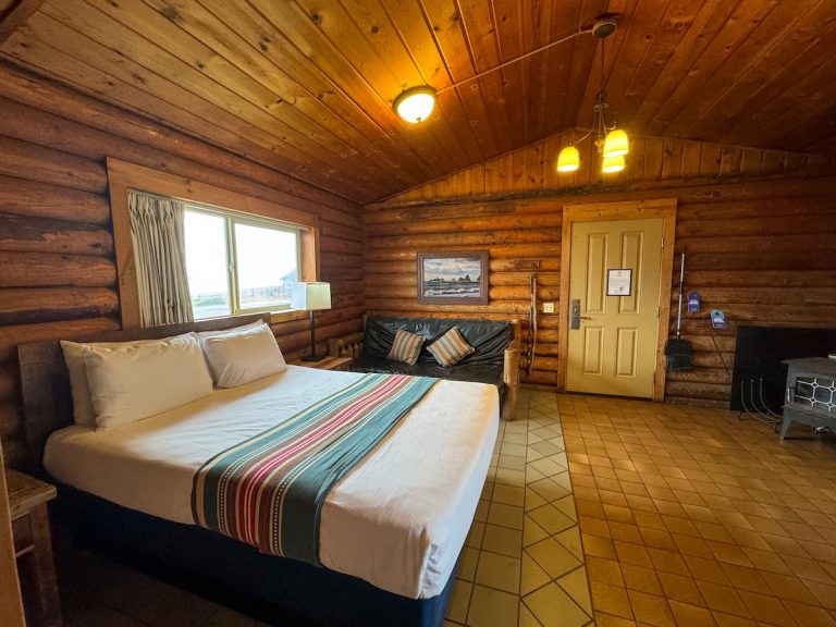 Find out whether or not it's worth staying at Kalaloch Lodge in Olympic National Park with a detailed review by top Seattle blogger Marcie in Mommyland. Image of the inside of a cabin at Kalaloch Lodge